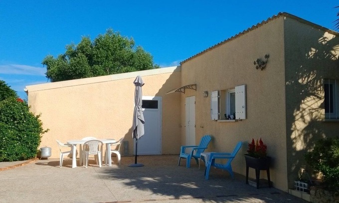 Saint Germain de Marencennes Casa | 2-bedroom house 25 minutes from the ocean