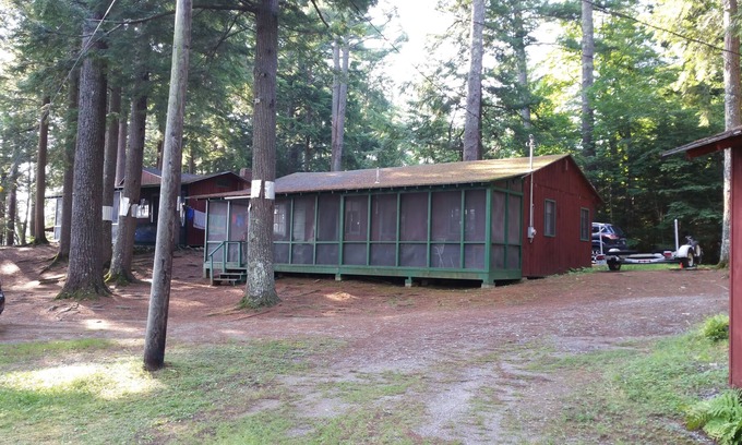 Litchfield Cabina | Campamento totalmente amueblado de 2 dormitorios en Tacoma Lakes, Litchfield
