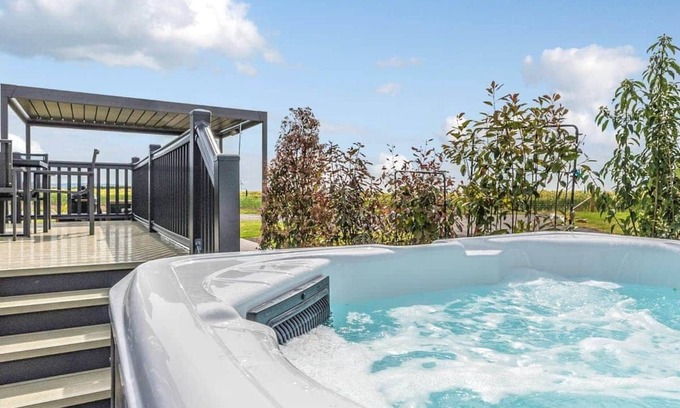 Carlton-in-Cleveland Chalet De Esquí | 2 bedroom accommodation in Great Ayton, Yorkshire Moors and Coast