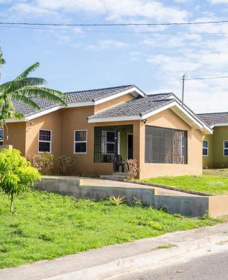 Falmouth Casa | 2 Bedroom Haven at Stonebrooks