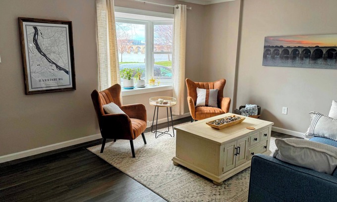 Harrisburg - Hershey Casa | 2-bedroom home along Riverfront in Serene Shipoke community of Harrisburg, PA