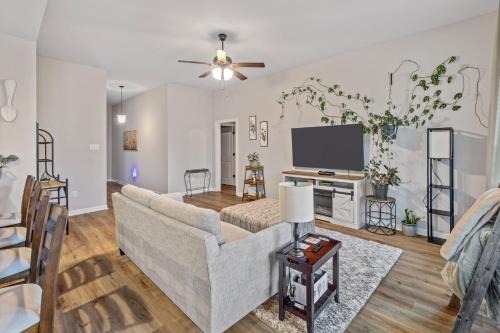 Lake Charles Casa | 2 Bedroom Home in Lake Charles
