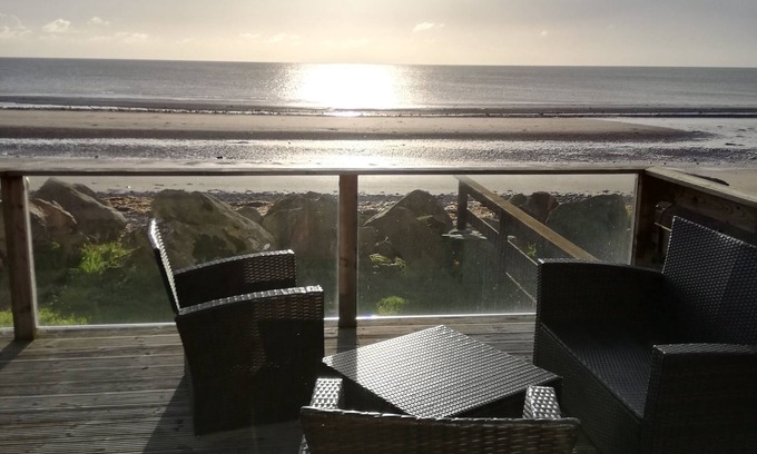 Drummore Cabina | 2 Bedroom Lodge, Beach Location, Fabulous Views