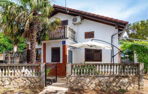 Krusevo Apartamento | 2 Bedroom Lovely Apartment In Krusevo