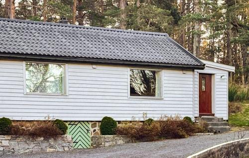 Faervik Casa | 2 Bedroom Lovely Home In Færvik
