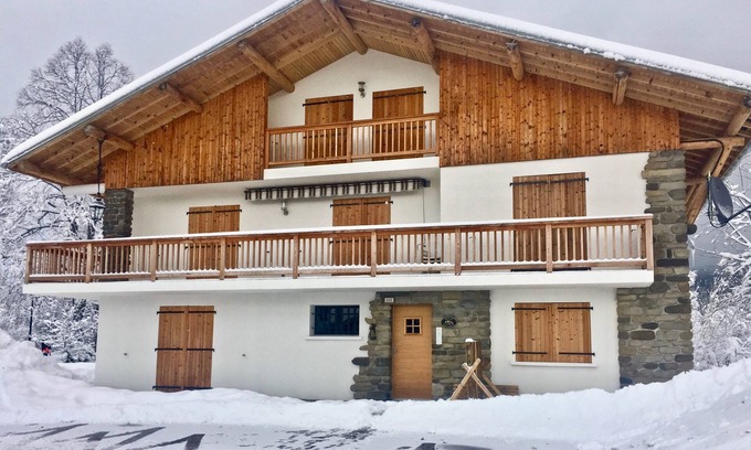 Les Carroz-d'Araches Apartamento | Apto. 3 Chalet Cyclamen, Les Carroz D'Araches, con WiFi, sauna y estacionamiento