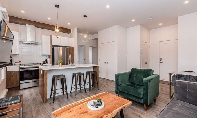 Mile End Apartamento | 2 Bedroom Luxury in the Mile End by Denstays