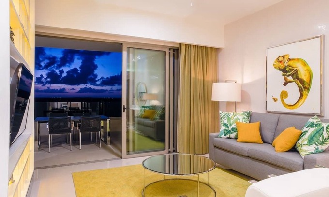 Centro de Cancún Complejo | 2 Bedroom Luxury Suite at Garza Blanca Cancun! Sleeps 6!
