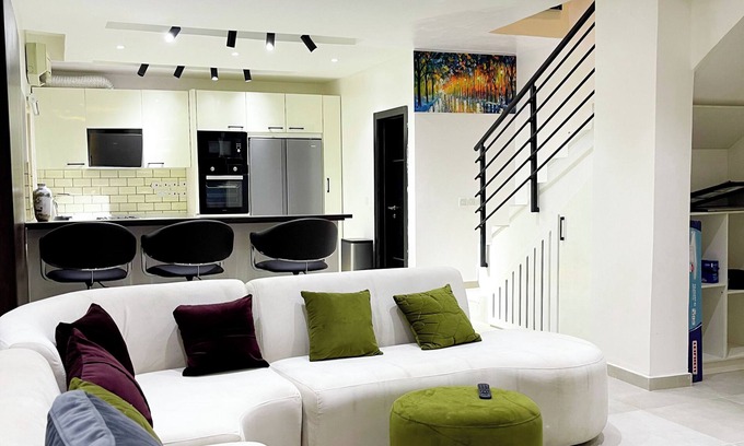 Ofin Apartamento | 2-bedroom maisonette apartment in wonderful gated estate in Lekki phase 1