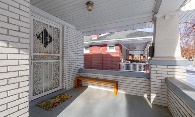 Central City Casa | 2 Bedroom Near Trolley Square and Liberty Park!