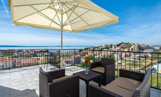 Podstrana Apartamento | Bonito apartamento de 2 dormitorios en.
