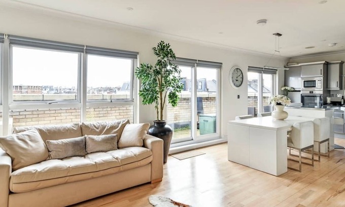 Shaftesbury Apartamento | 2 bedroom penthouse with terrace