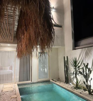 Mumbul Villa | 2 bedroom Sofira villa