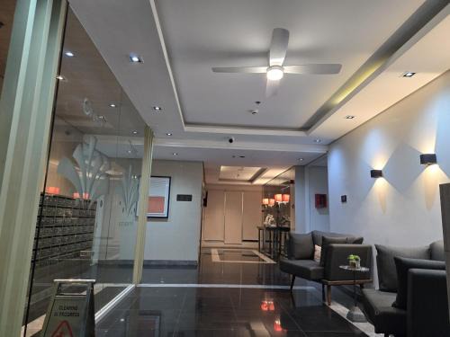 Marilao Apartamento | 2 Bedroom Suite in SM Marilao - Cheer Residence
