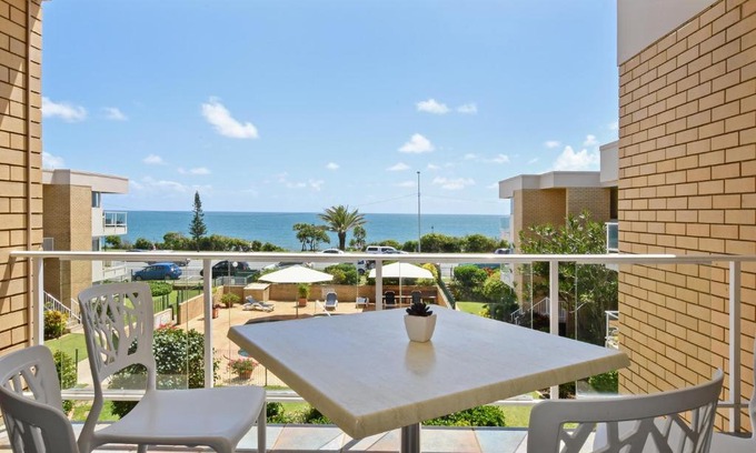 Alexandra Headland Apartamento | 2 Bedroom Top Floor Unit - Ocean Views and Pool- Headlands Resort