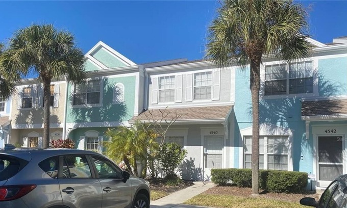 Sabal Harbour Casa | 2 Bedroom Townhome (225239) by Houzlet