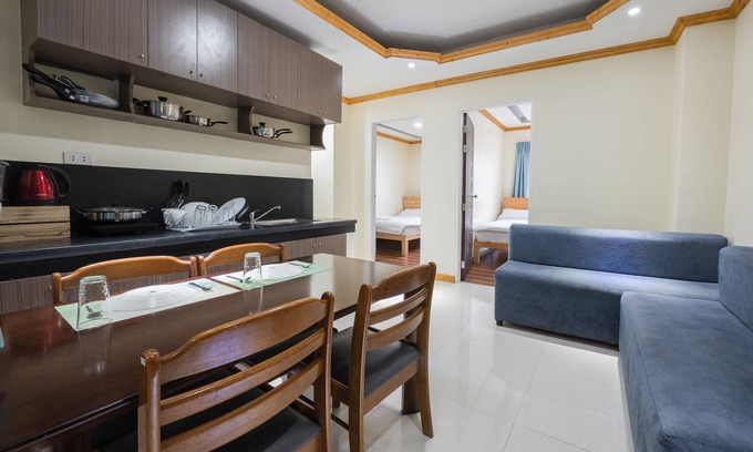 Baguio Condominio | 2 Bedroom Unit w/ Breakfast for 2