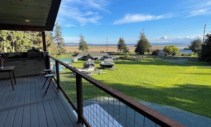 Coupeville Apartamento | 2-bedroom West Side View Apartment in charming Coupeville