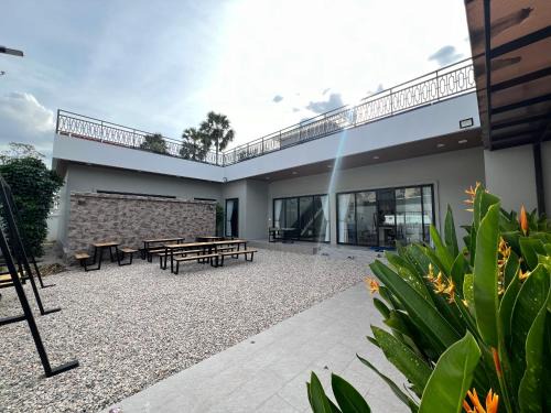 Svay Teab Casa | 2 Bedrooms- Private Holiday Villa in Svay Rieng