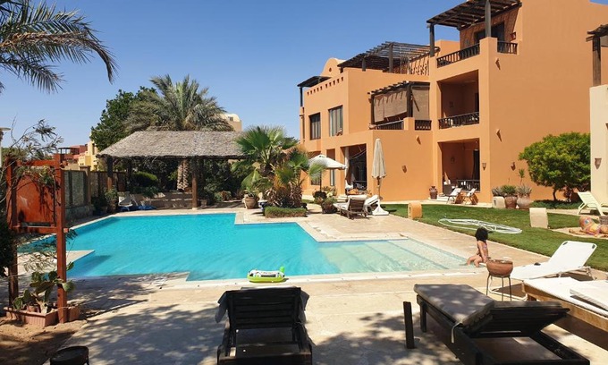 El Gouna Apartamento | 2 BedRooms South Marina Gouna Free access Pool Free Enteranc beach 3 Min Walk