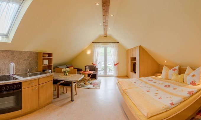 Kowerich Apartamento | 2-Bettwohnung Bruderschaft *** (Casa de huéspedes) - Ferienweingut Winnebeck