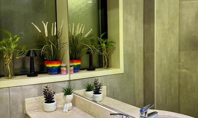 Sharjah Apartamento | 2 BHK for a Peaceful Family Getaway Near Airport
