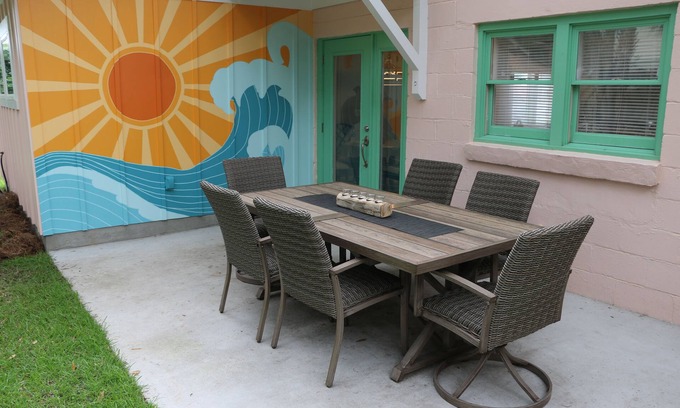 Savannah Beach Casa | ⚡2 Blocks from Tybee Pier & Pavilion ⚡