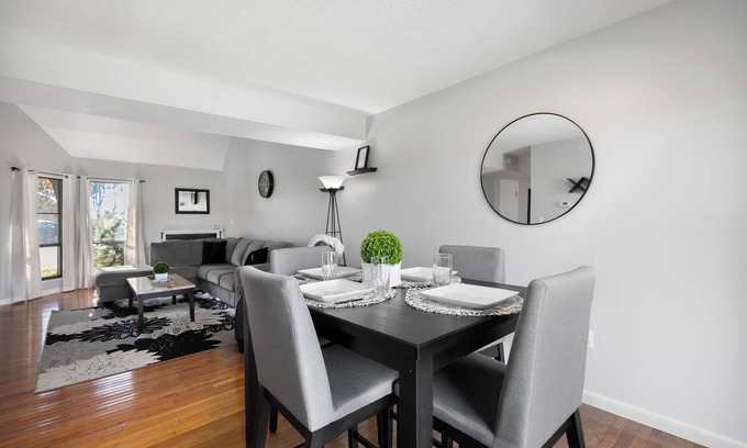 Morgantown Casa | 2 BR/2 bath King-suite townhouse right next to WVU Stadium & Hospital