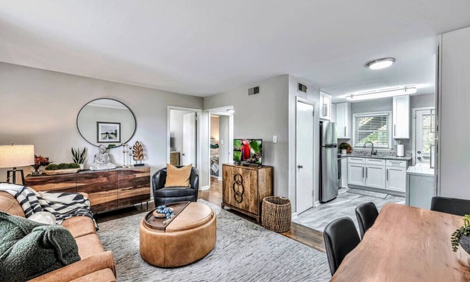 Austell Apartamento | 2 BR Apt New and Clean - Long Stays Welcome (apt8)