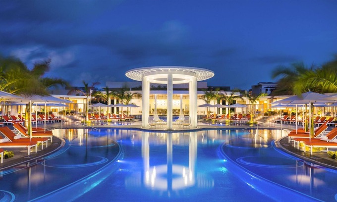 Puerto Morelos Complejo | 2-BR Family Suite @ Grand Moon Palace w/ VIP All Inclusive!