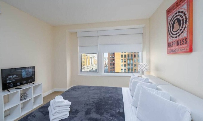 Shaw Apartamento | 2 BR Fully Furnished Apartment at Penn Quarters - Surrounded by Best Restaurants