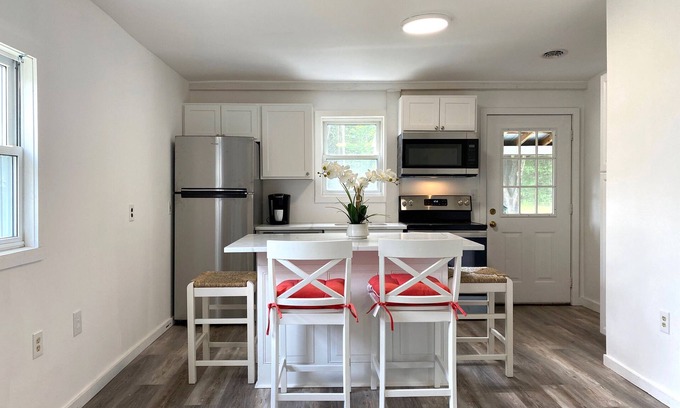 West Glens Falls Casa | 2 BR Home - w/Herb Garden/Pavilion/Hiking Path - Between Saratoga & Lake George