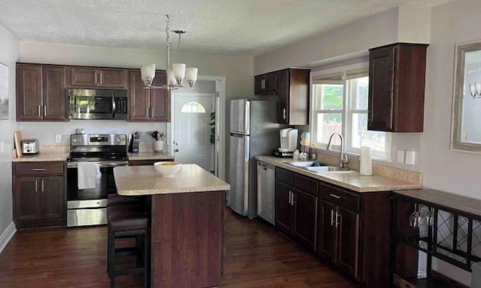 Jacobs Casa | 2 BR house near Churchill Downs