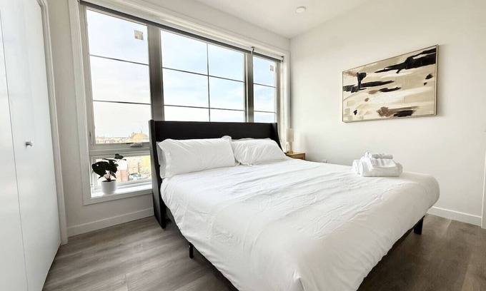 Poplar Apartamento | 2 BR in the heart of an old city