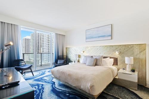 Central Beach Apartamento | 2 BR Luxury Beach Apartment with Resort Amenities