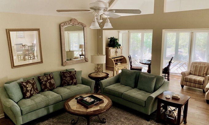 Kiawah Island Condominio | 2 BR Turtle Cove Villa - Paseo a la playa - Privilegios Resort
