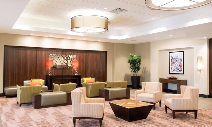 Grand Rapids Casa | 2 Comfortable Rooms w/Family Amenities, Pool Access & Free Airport Shuttle