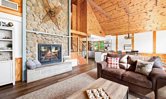 Hayward Casa | 2 cozy, secluded cabins on beautiful waterfront acreage with epic game room