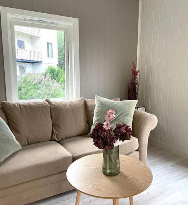 Harstad Apartamento | 2 etasje leilighet med 2 soverom