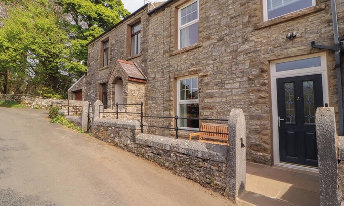 Kirkby Stephen Cabaña | 2 HIGH LANE TERRACE, character holiday cottage in Kirkby Stephen