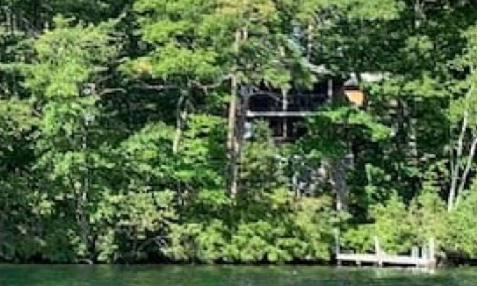 Wolfeboro Cabaña | 2 Home Compound on Lake Winnipesaukee with Private Docks - Linens Provided