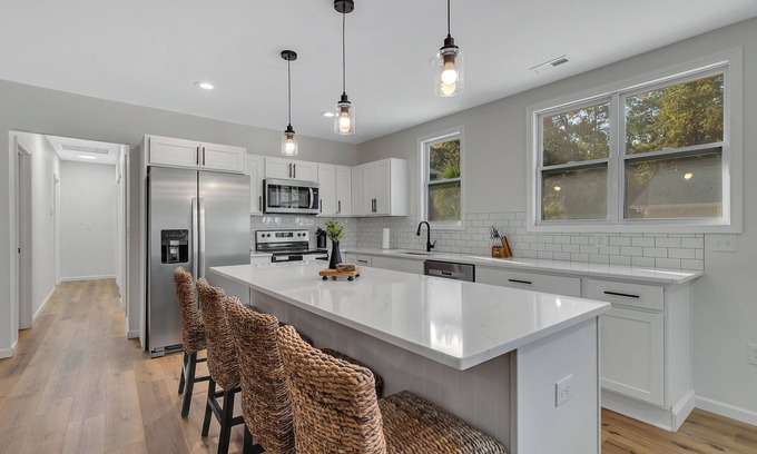 Kirkland Casa | 2 Homes! Coastal Vineyard Estate