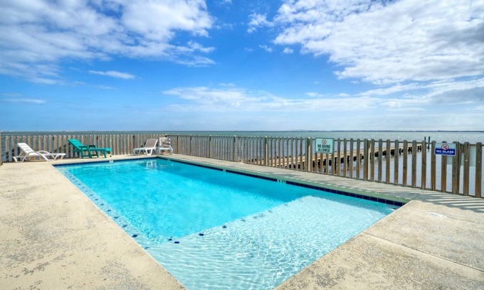 Flour Bluff Casa | 2 Homes on the Bay, Shared Waterfront Pool + Boat Dock | Laguna Village Paradise
