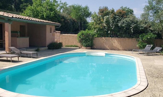 Saint-Paul-le-Jeune Casa | 2 houses 6 persons Swimming pool 11m South Ardèche
