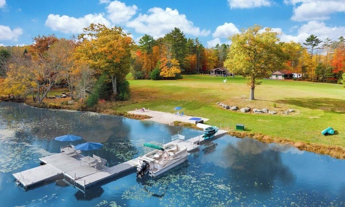 Highland Lake Cabaña | 2 Lake Cabins | Pool+HotTub | Game Room | 23acs