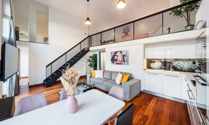 Karlin Apartamento | 2-level apartments on Krizikowa st.