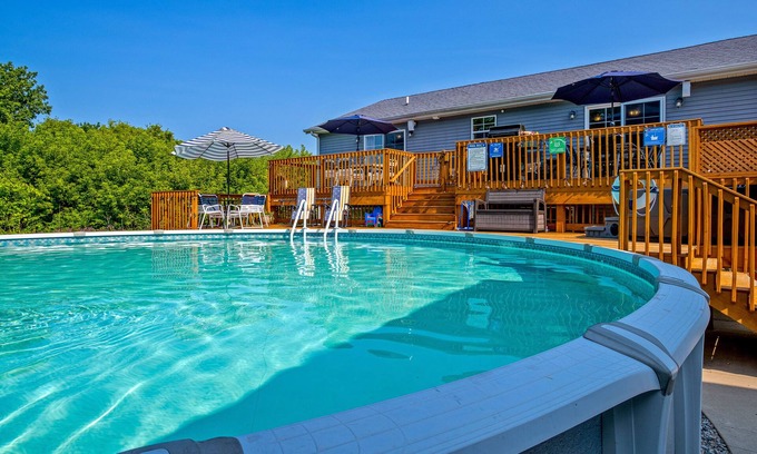 Dorr Casa | ★ Amplio Piscina 15 minutos a Grand Rapids Familia y mascotas LIMPIO