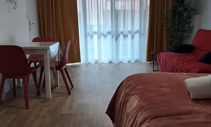 Saint-Vincent Apartamento | 2 LYS Orleans Downtown, free secure parking