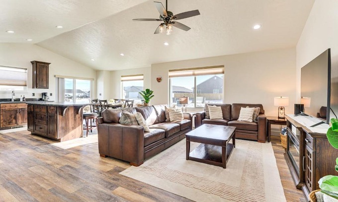 Dillon Casa | 2 Mi to Beaverhead River Family-Friendly Home!