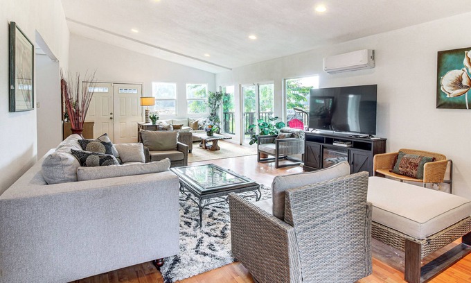 Coos Bay Casa | 2 Mi to Downtown Coos Bay: Home w/Deck, Fire Pits